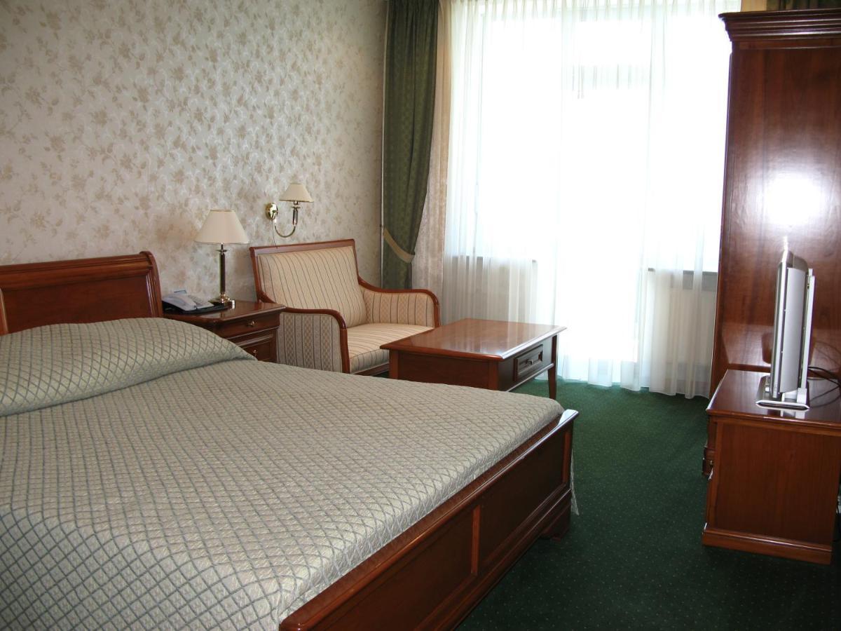 Готель Елада Youjne Extérieur photo