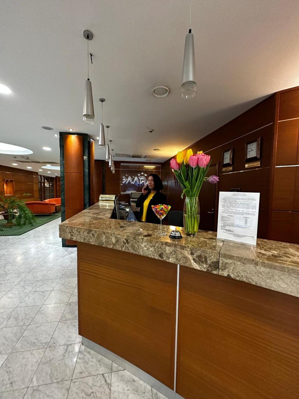 Готель Елада Youjne Extérieur photo